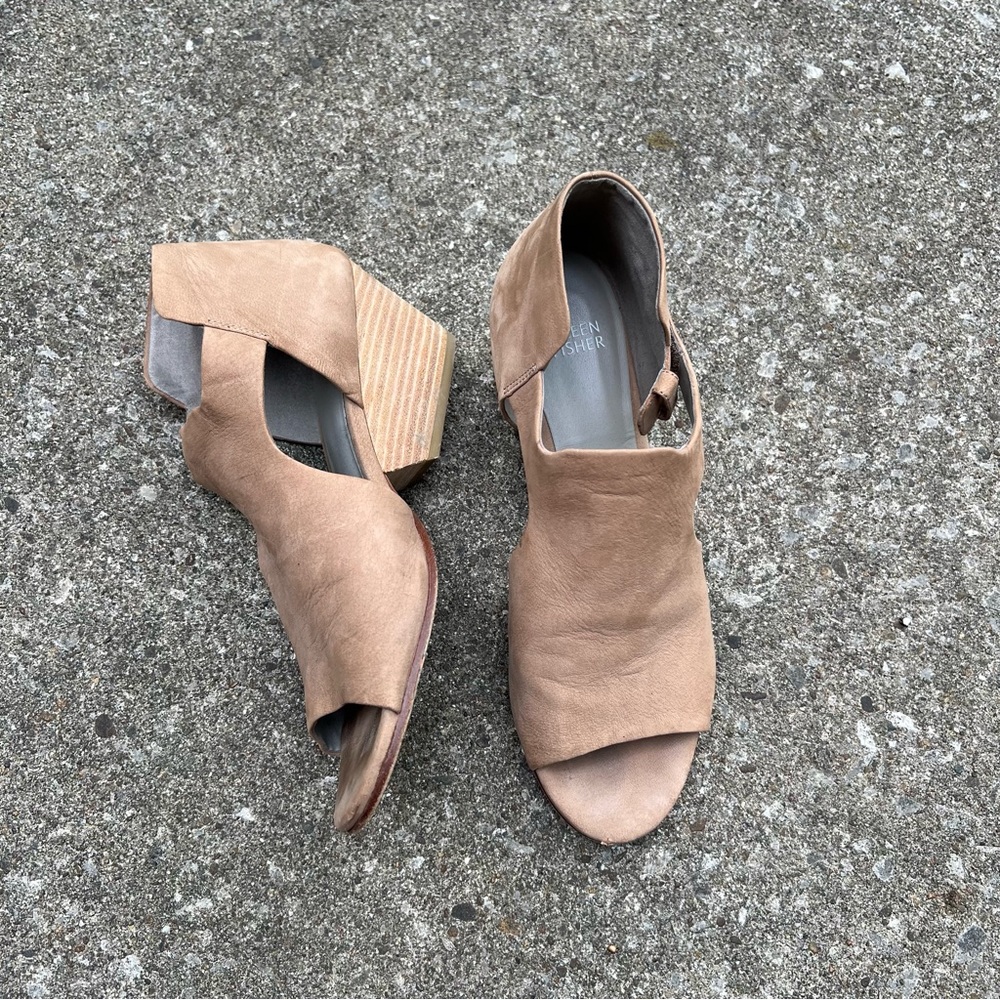 eileen fisher tan nude sandals block heel size 9.5